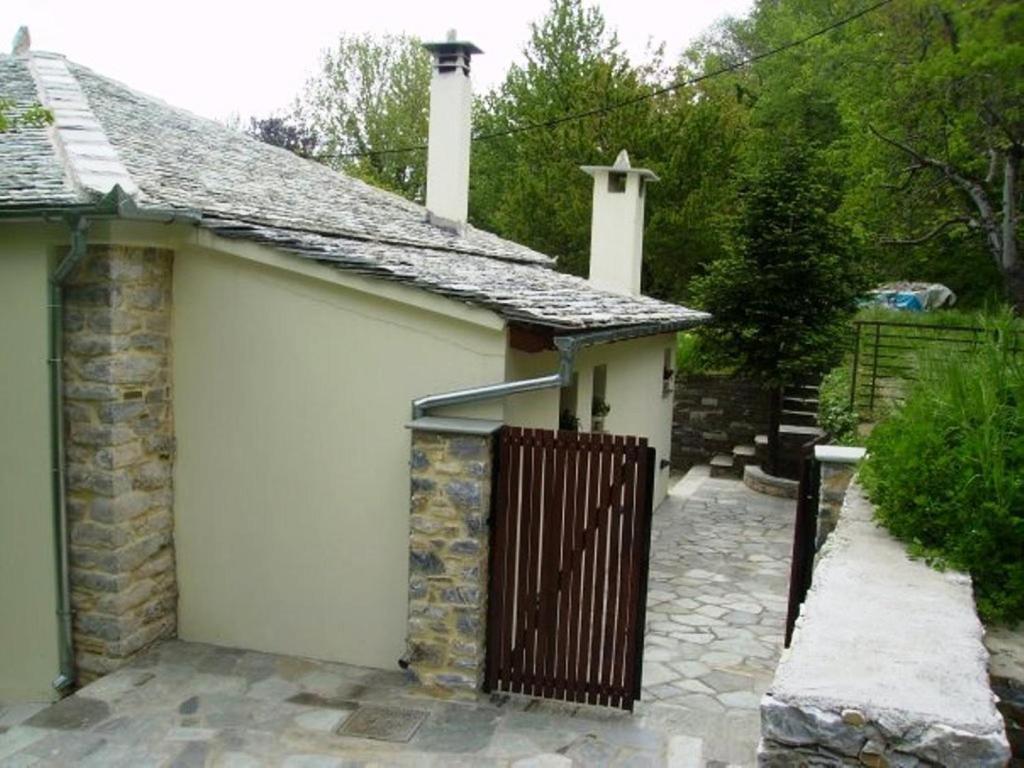 Guesthouse Kleopatra'S Tsagarada Exterior foto